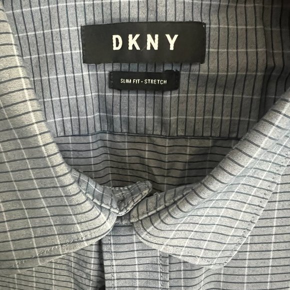 Collared Dress Shirt - Unique Pattern! // DKNY Men's Size L - Picture 3 of 7